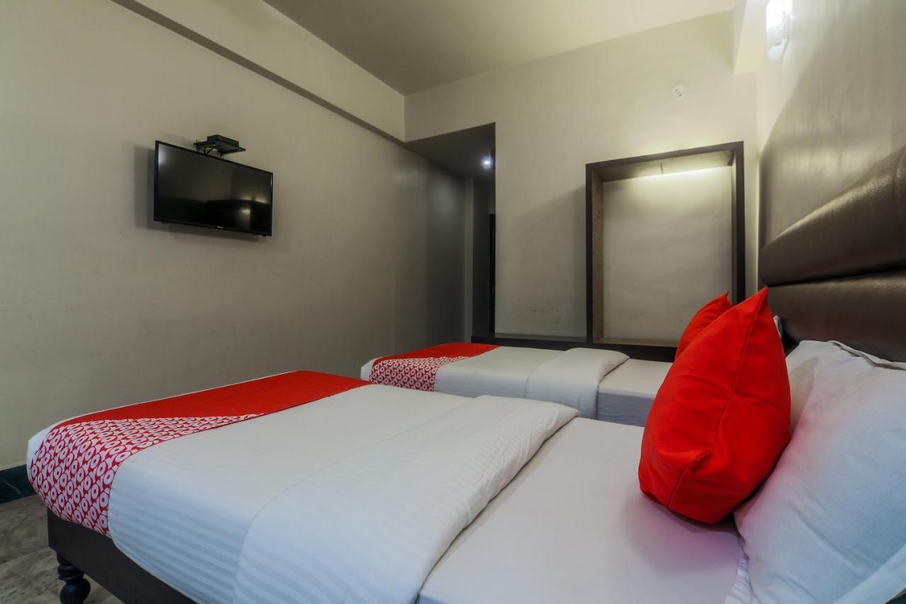 Capital O 14995 Hotel Starline Paltan Bazar Guwahati Esterno foto