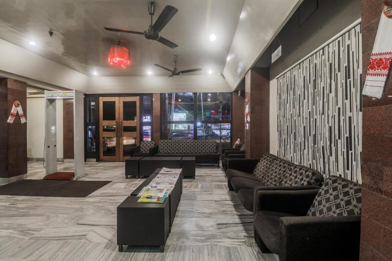 Capital O 14995 Hotel Starline Paltan Bazar Guwahati Esterno foto