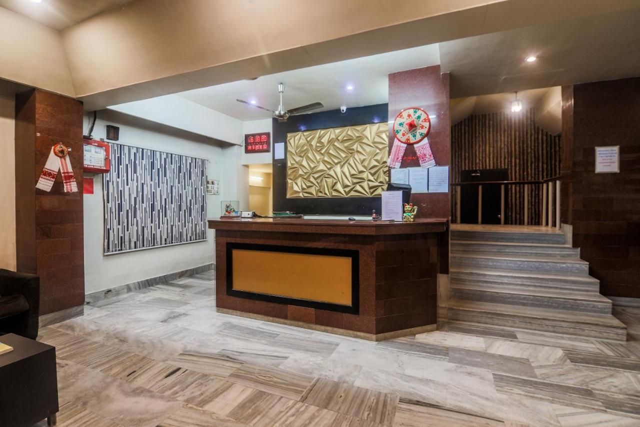 Capital O 14995 Hotel Starline Paltan Bazar Guwahati Esterno foto